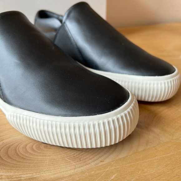 VINCE KNOX BLACK LEATHER SLIP ON SNEAKERS PLATFORM NIB 7.5 MINIMALIST MODERN - Picture 5 of 11